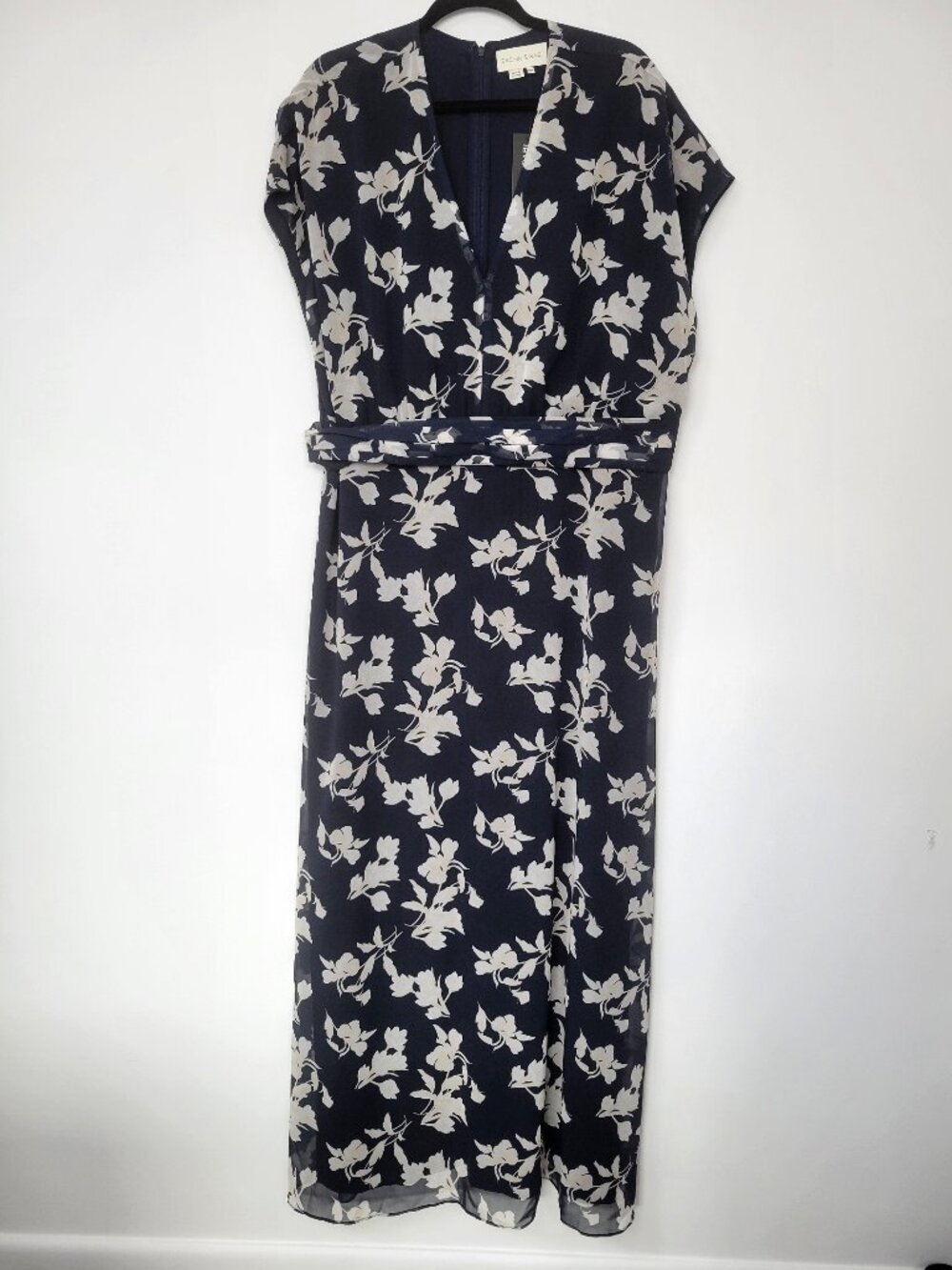Sachin & Babi Leah Navy Venetia Petal Floral  Poly Chiffon Gown